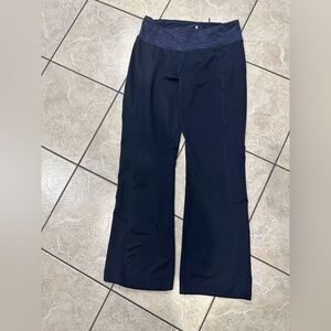 Tangerine Navy Yoga Pants Size Medium